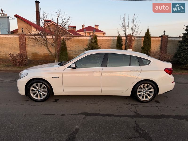 Седан BMW 5 Series 2017 в Киеве