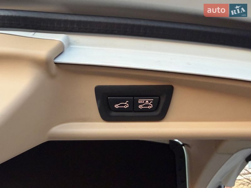 Седан BMW 5 Series 2017 в Киеве