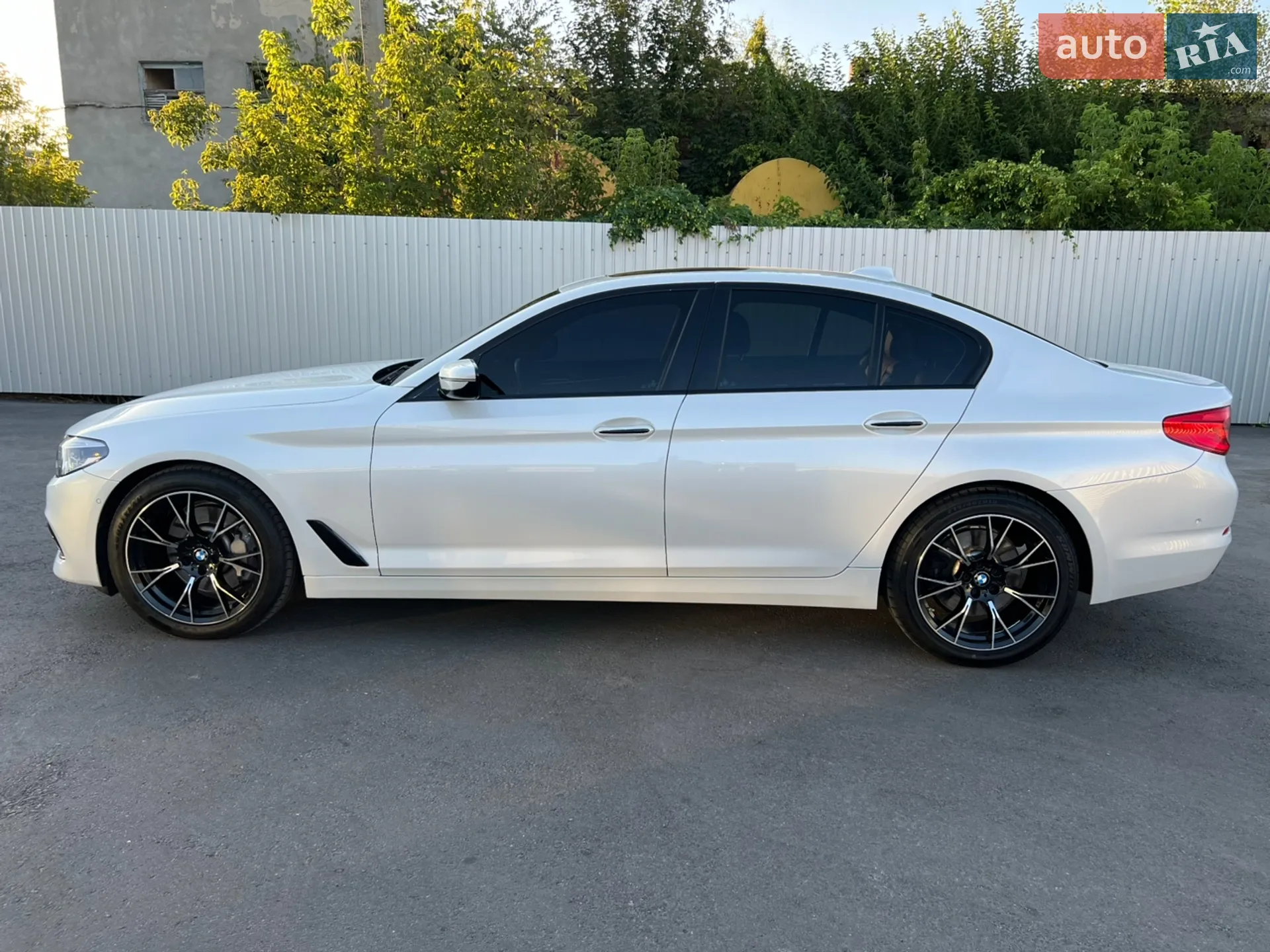 2017 BMW 5er - мініатюра 4