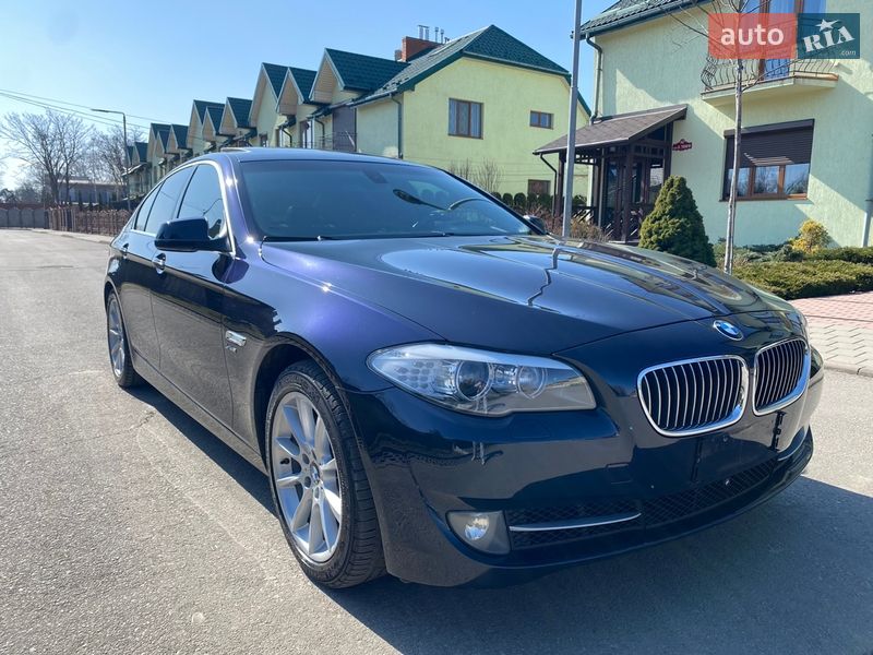 Седан BMW 5 Series 2011 в Стрые