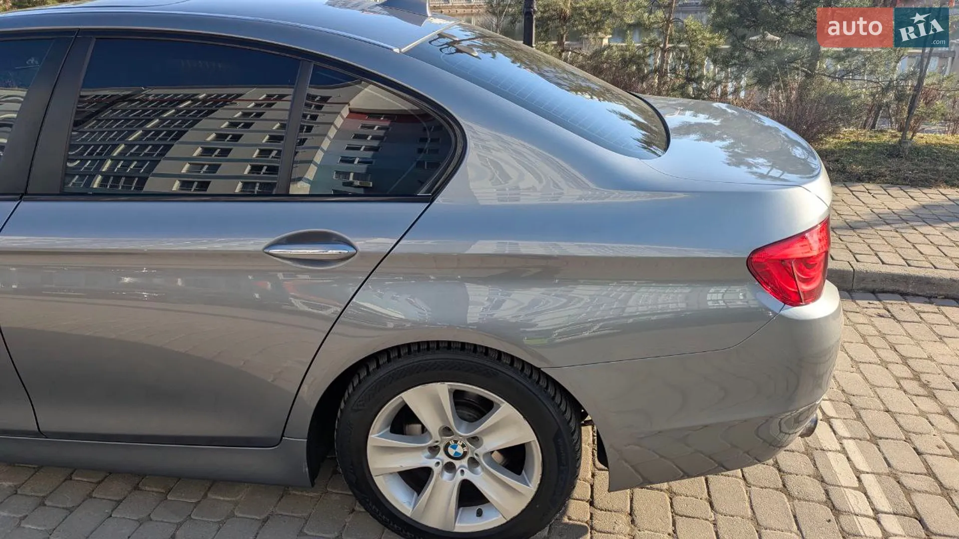 2011 BMW 5er - мініатюра 5