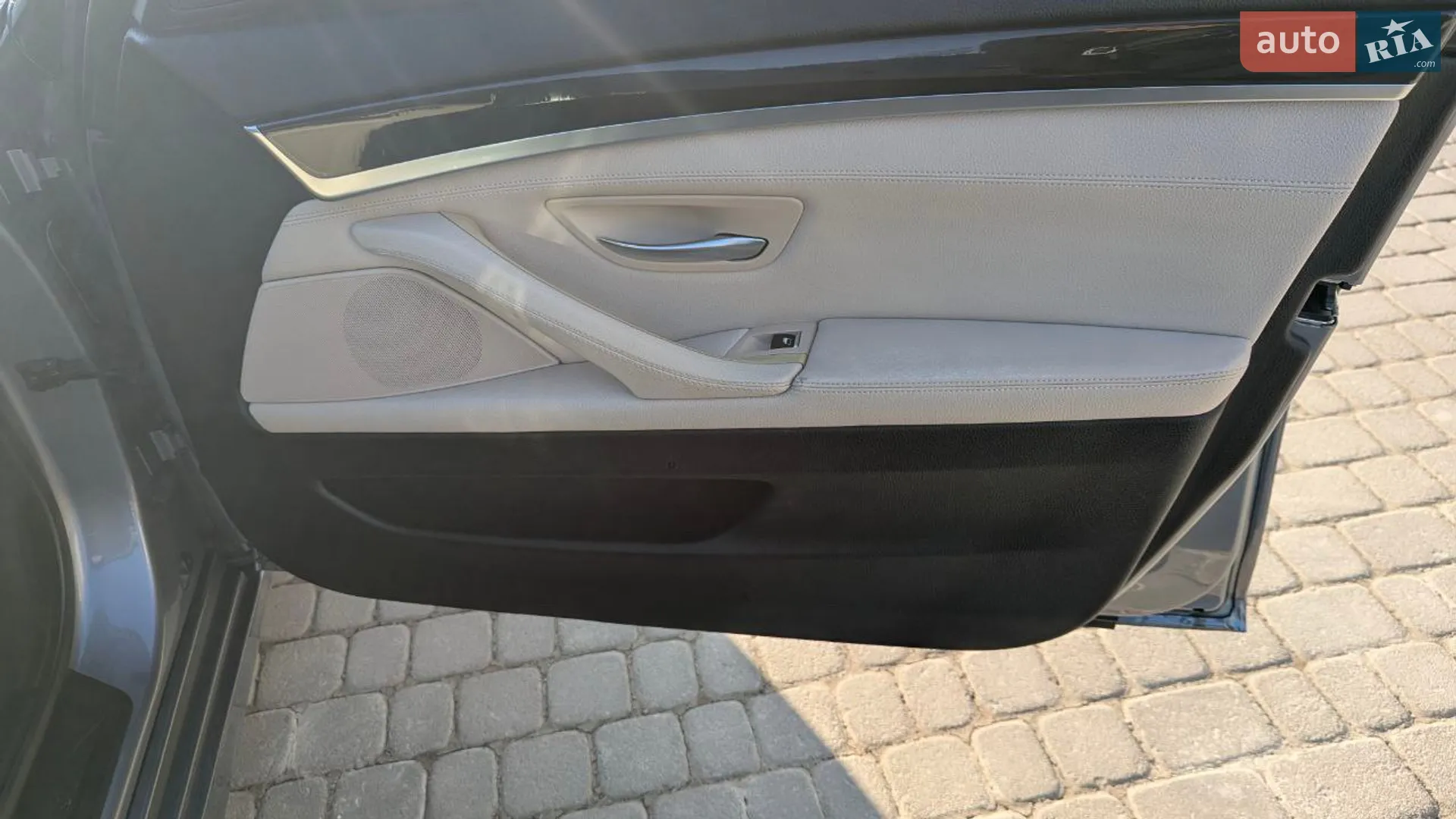 2011 BMW 5er - мініатюра 23