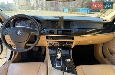 Седан BMW 5 Series 2011 в Звягеле