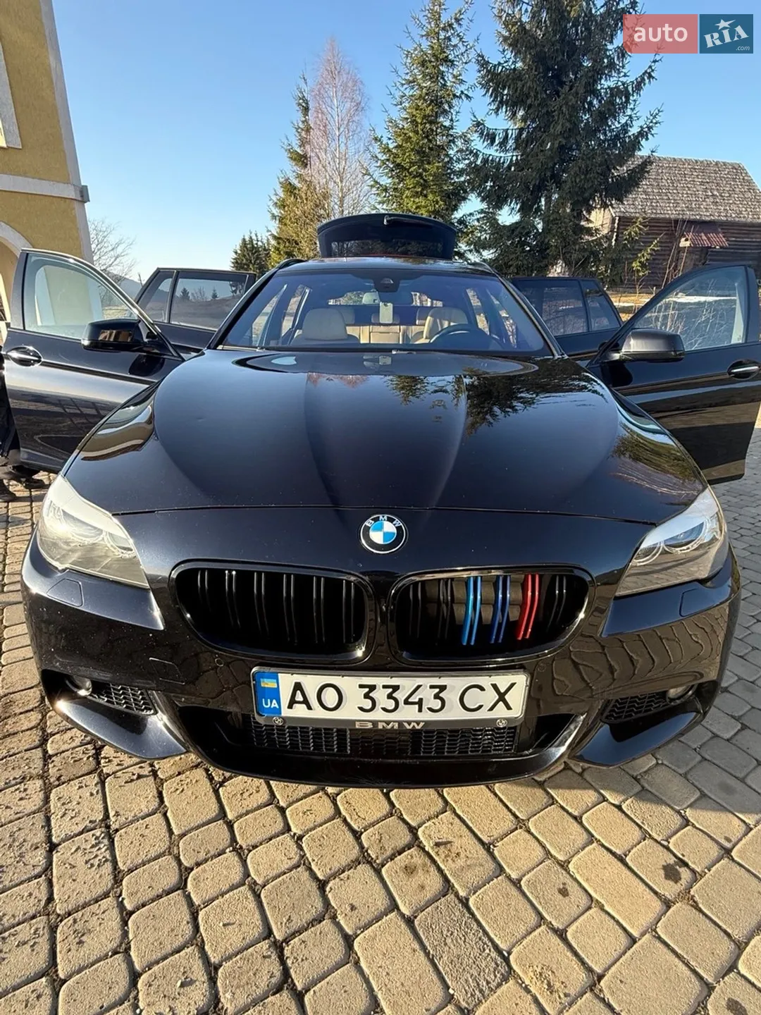 2012 BMW 5er - мініатюра 2