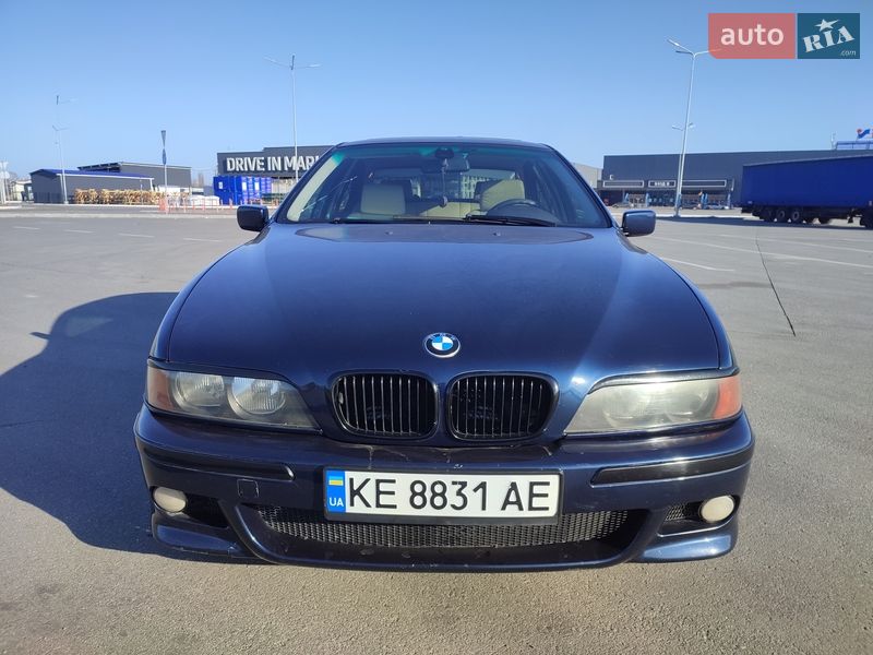BMW 5 Series 1998