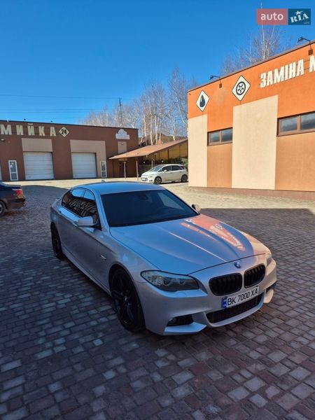 Седан BMW 5 Series 2011 в Ровно