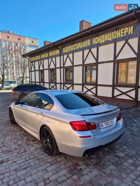 Седан BMW 5 Series 2011 в Ровно