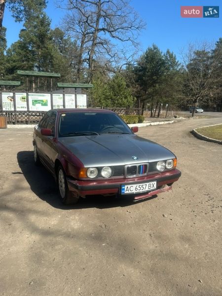 Седан BMW 5 Series 1994 в Луцке