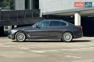 Седан BMW 5 Series 2017 в Киеве