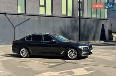 Седан BMW 5 Series 2017 в Киеве