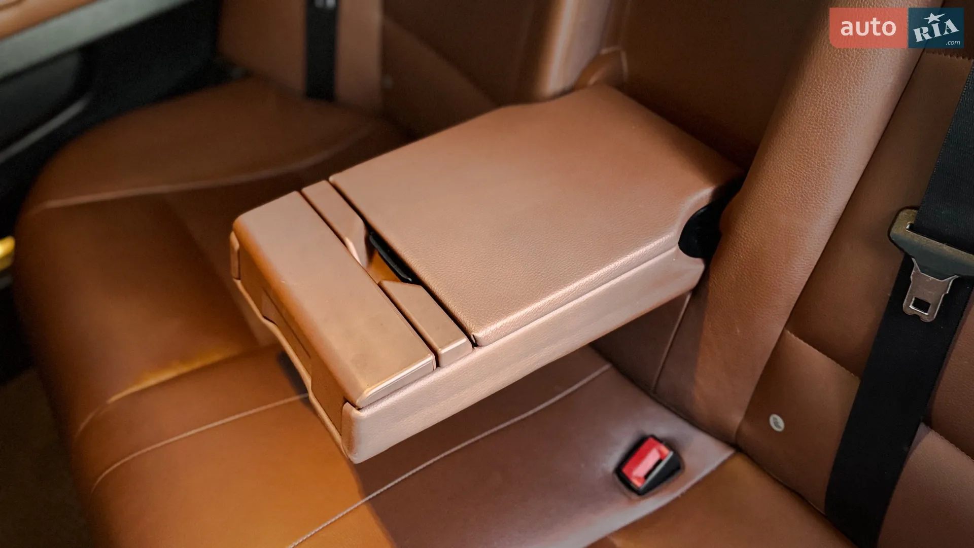 2010 BMW 5er - мініатюра 30