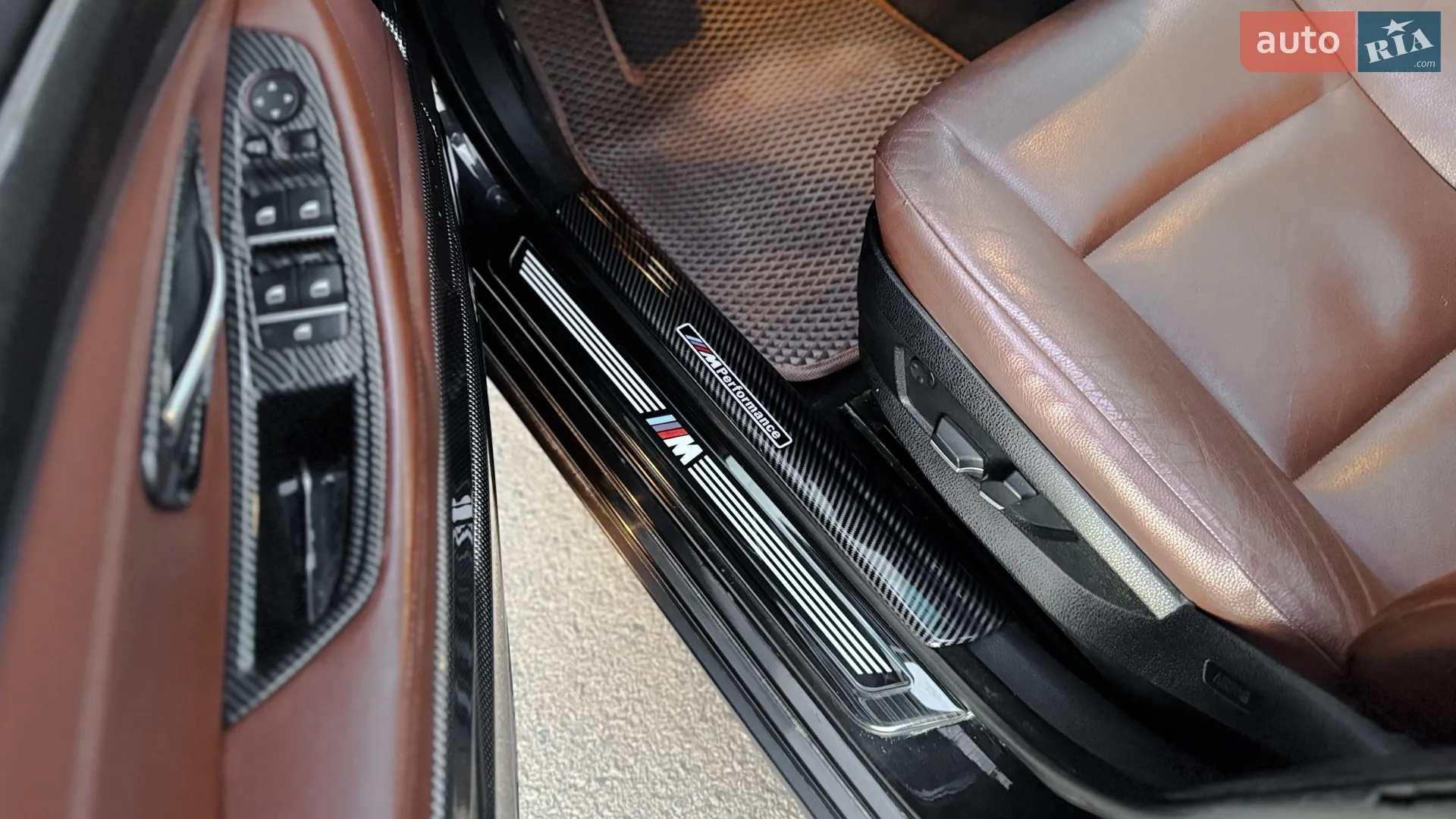 2010 BMW 5er - мініатюра 33
