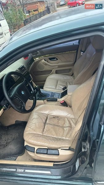 Седан BMW 5 Series 1996 в Краснограде