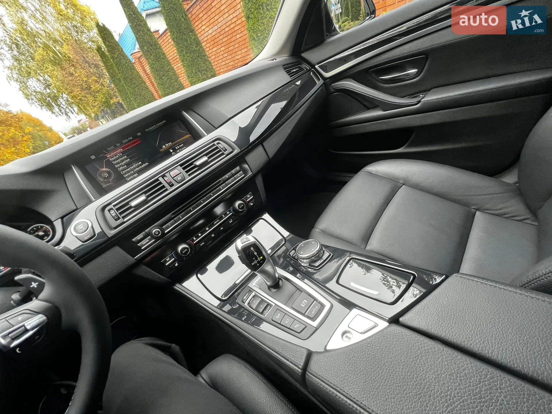 2016 BMW 5er - мініатюра 5