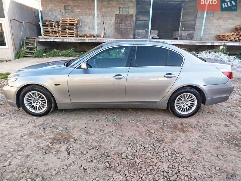 Седан BMW 5 Series 2004 в Львове фото 8 Седан BMW 5 Series 2004 в Львове