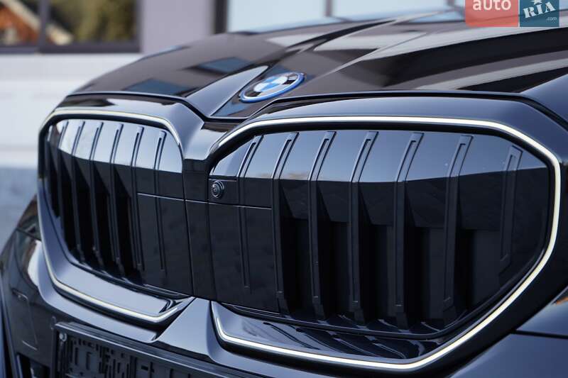 Седан BMW 5 Series 2024 в Одессе