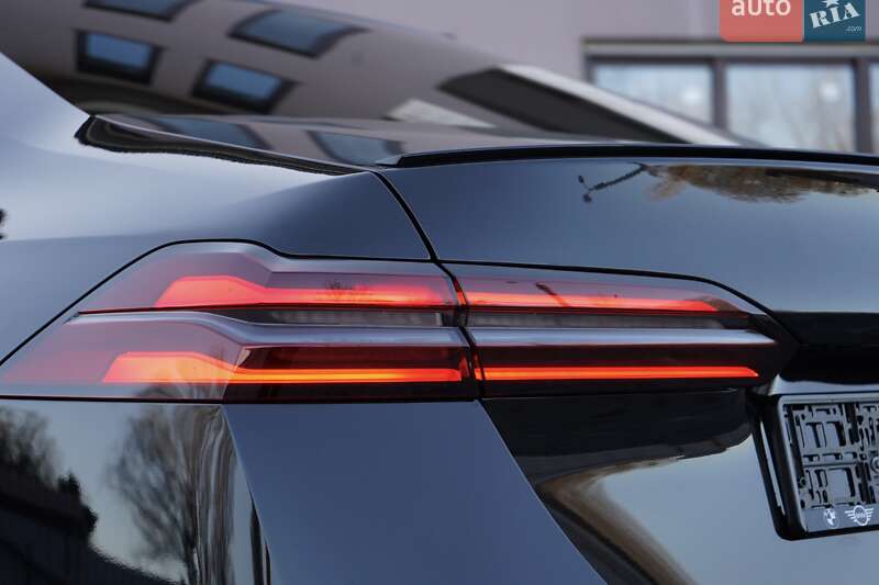 Седан BMW 5 Series 2024 в Одессе