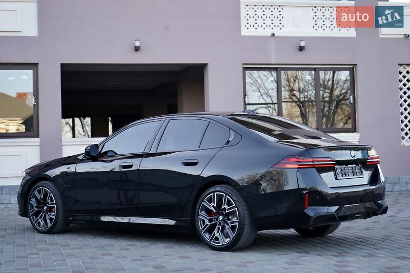Седан BMW 5 Series 2024 в Одессе