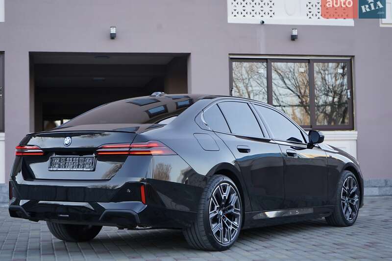 Седан BMW 5 Series 2024 в Одессе