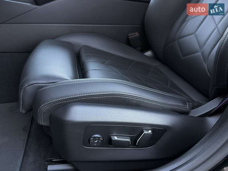 Седан BMW 5 Series 2024 в Одессе