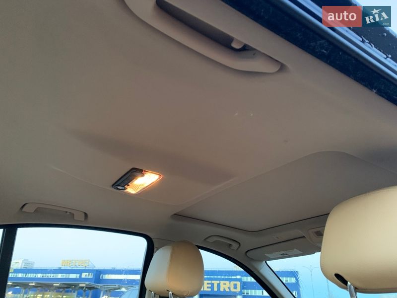 Седан BMW 5 Series 2015 в Киеве