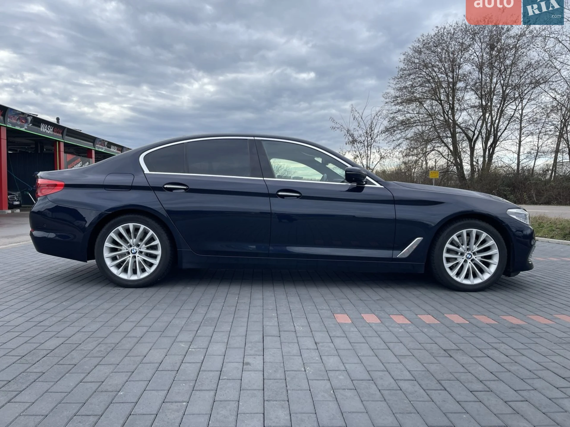 2017 BMW 5er - мініатюра 13