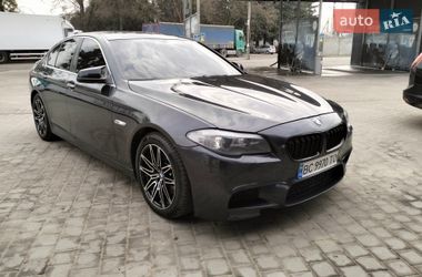 Седан BMW 5 Series 2012 в Львове