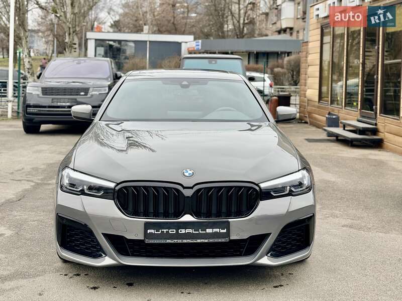 Седан BMW 5 Series 2022 в Киеве