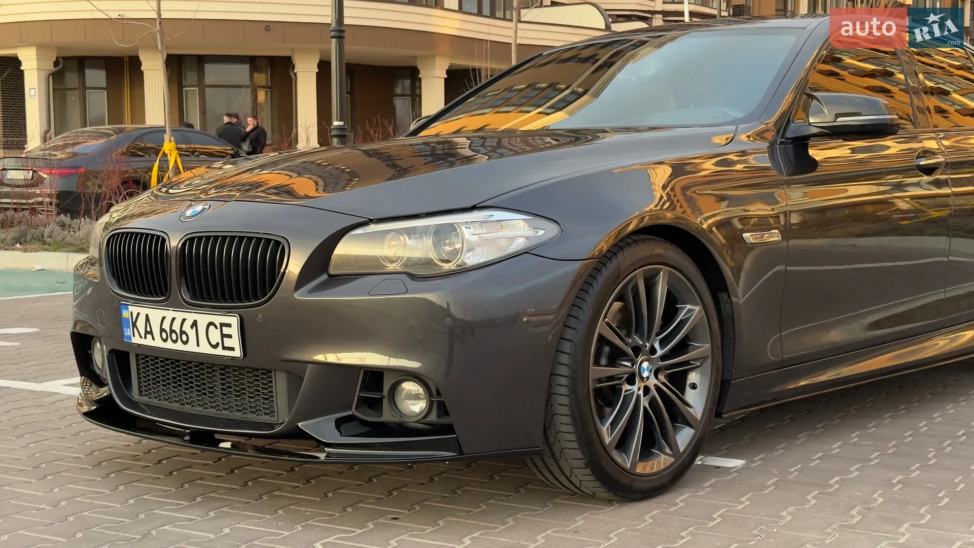 2014 BMW 5er - мініатюра 2