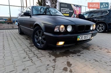 Седан BMW 5 Series 1993 в Черновцах