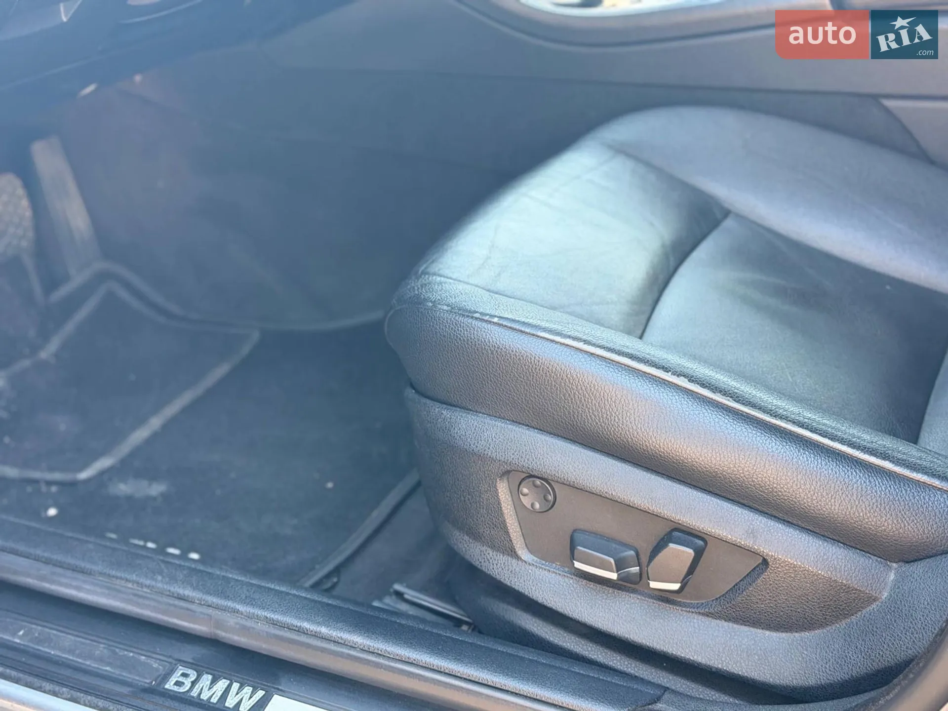 2013 BMW 5er - мініатюра 23