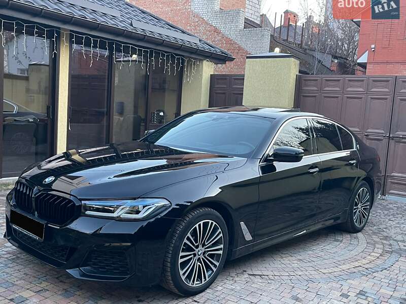 Седан BMW 5 Series 2017 в Харькове