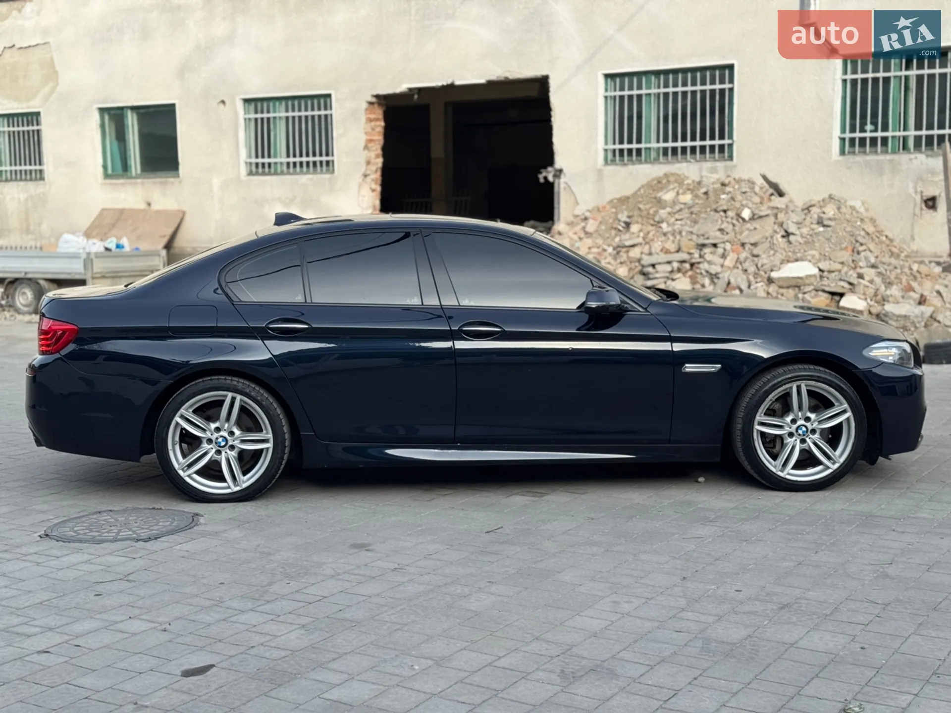 2016 BMW 5er - мініатюра 5