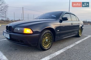 Седан BMW 5 Series 1999 в Чернівцях