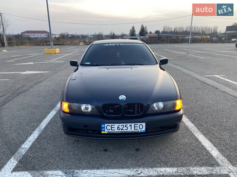 Седан BMW 5 Series 1999 в Черновцах