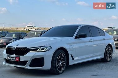Седан BMW 5 Series 2023 в Львове