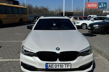 Седан BMW 5 Series 2017 в Днепре