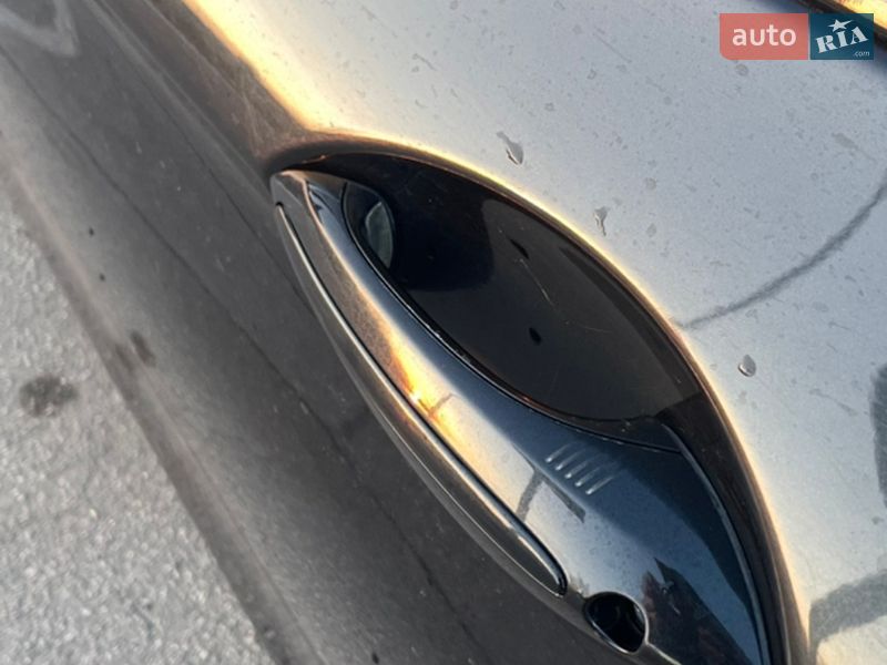 Седан BMW 5 Series 2012 в Харкові