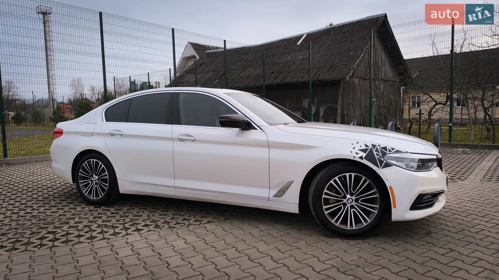 2017 BMW 5er - мініатюра 3