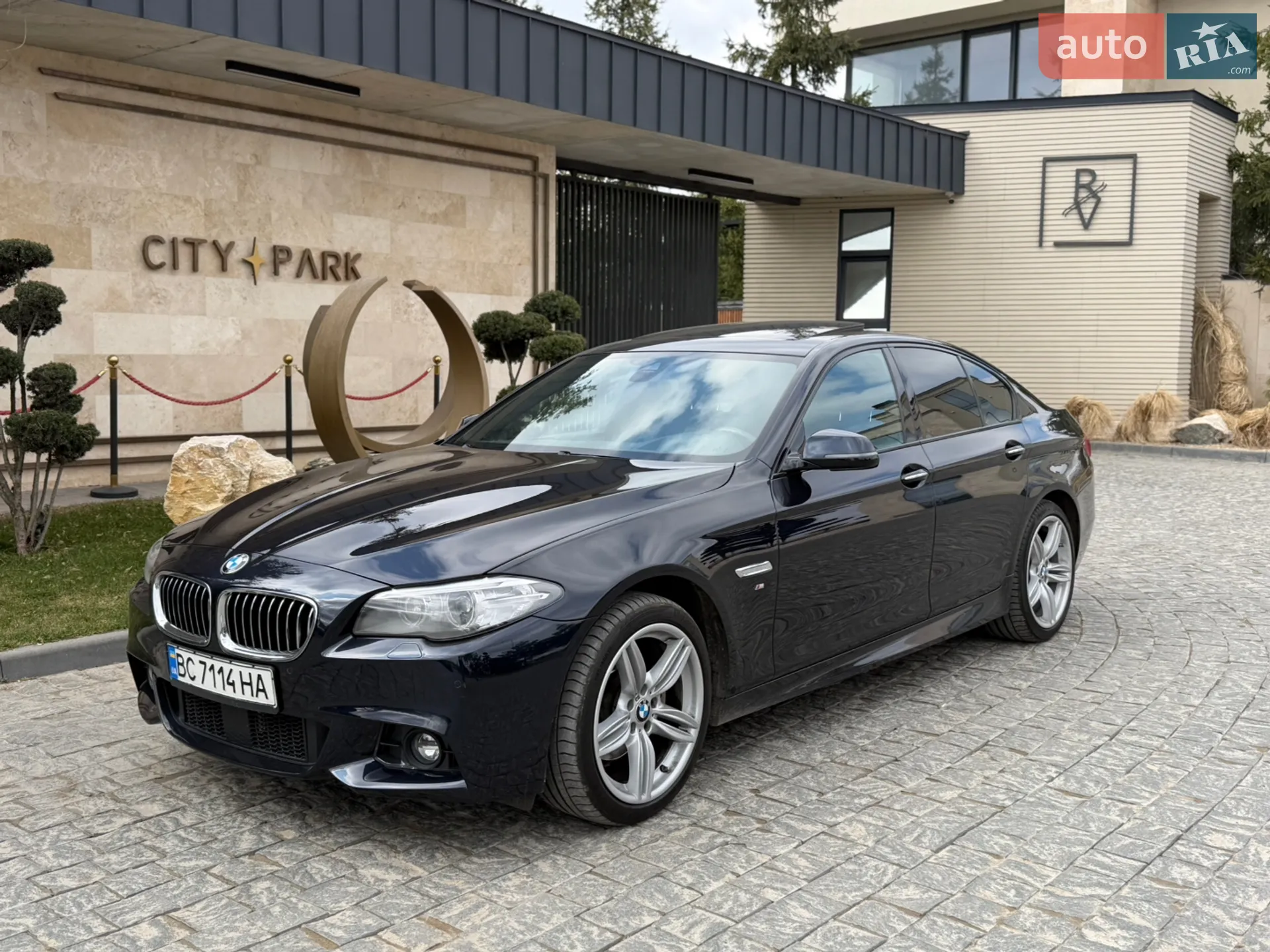 2016 BMW 5er - мініатюра 8
