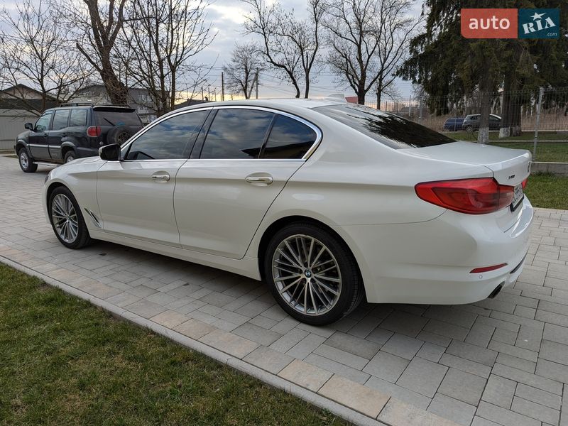 Седан BMW 5 Series 2018 в Яворові