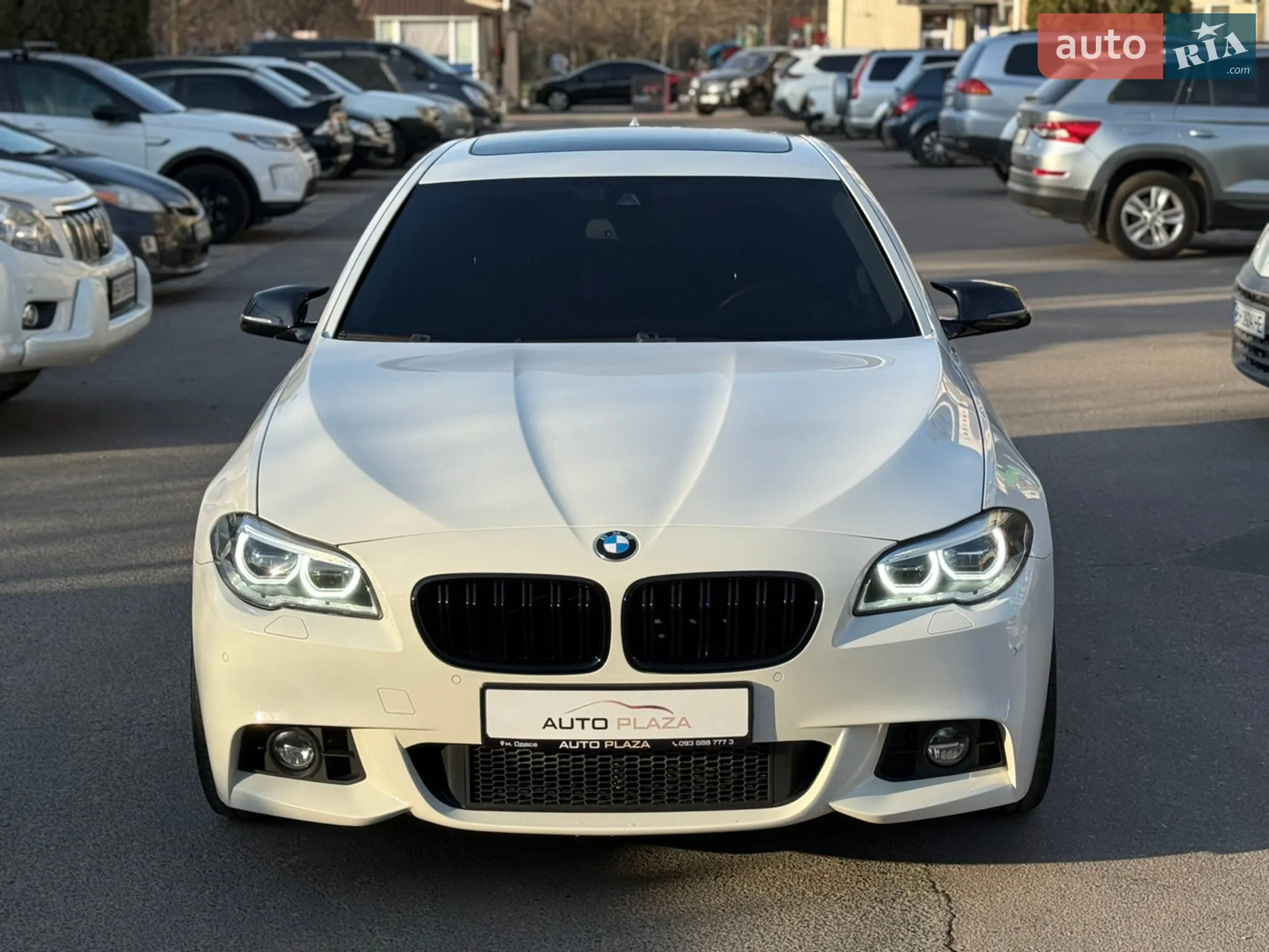 2015 BMW 5er - мініатюра 2