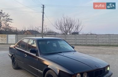 Седан BMW 5 Series 1991 в Львові