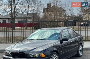 Седан BMW 5 Series 2000 в Чернигове