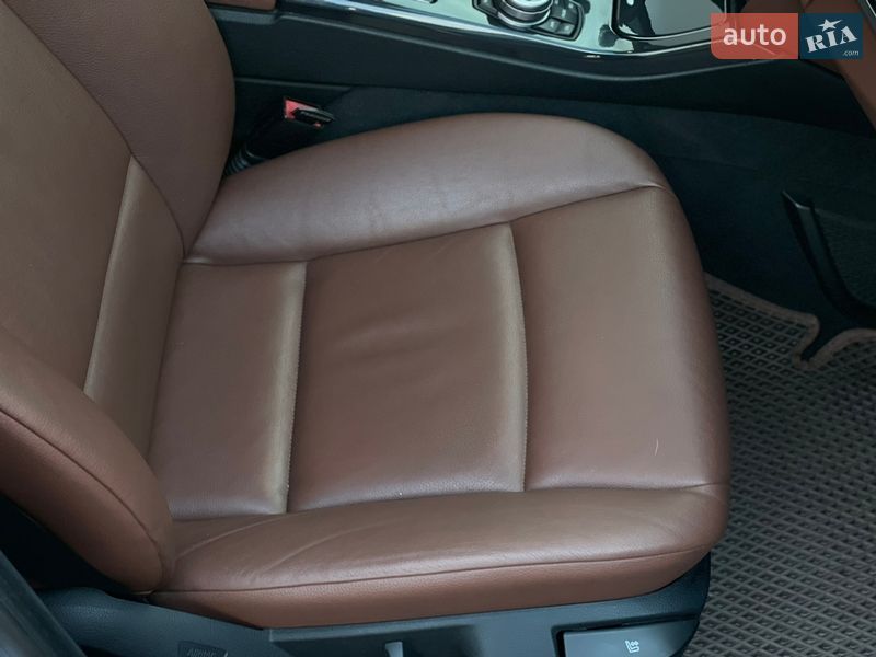 Седан BMW 5 Series 2012 в Березному фото 37 Седан BMW 5 Series 2012 в Березному