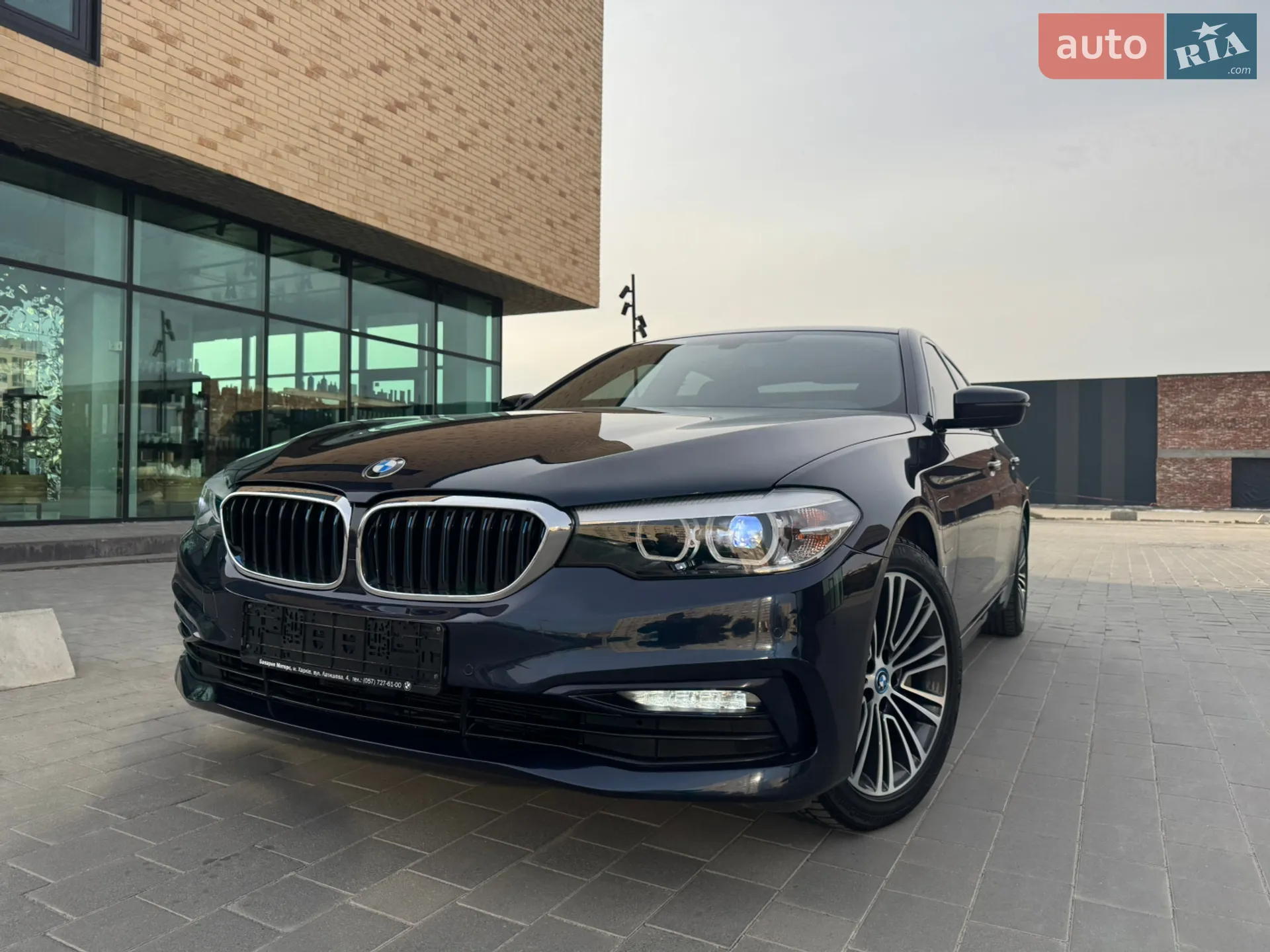 2017 BMW 5er - мініатюра 8
