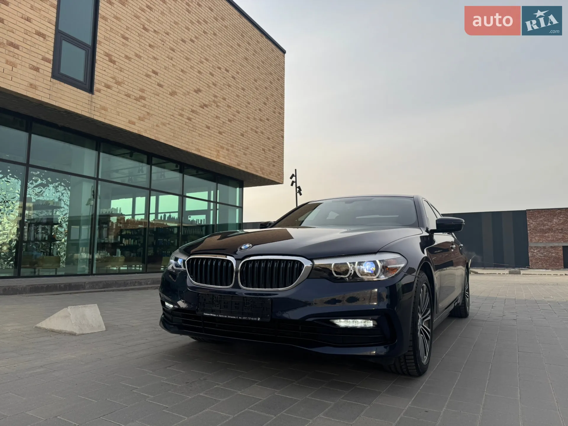 2017 BMW 5er - мініатюра 17