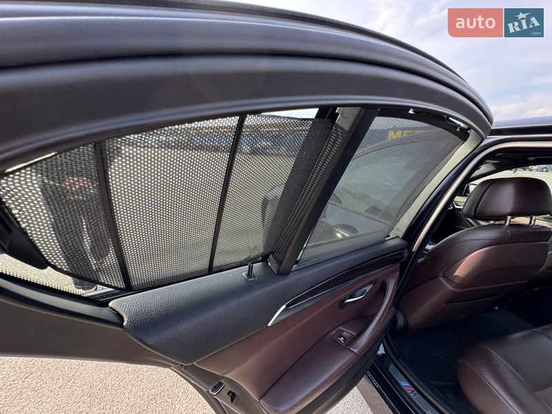 Седан BMW 5 Series 2014 в Львові