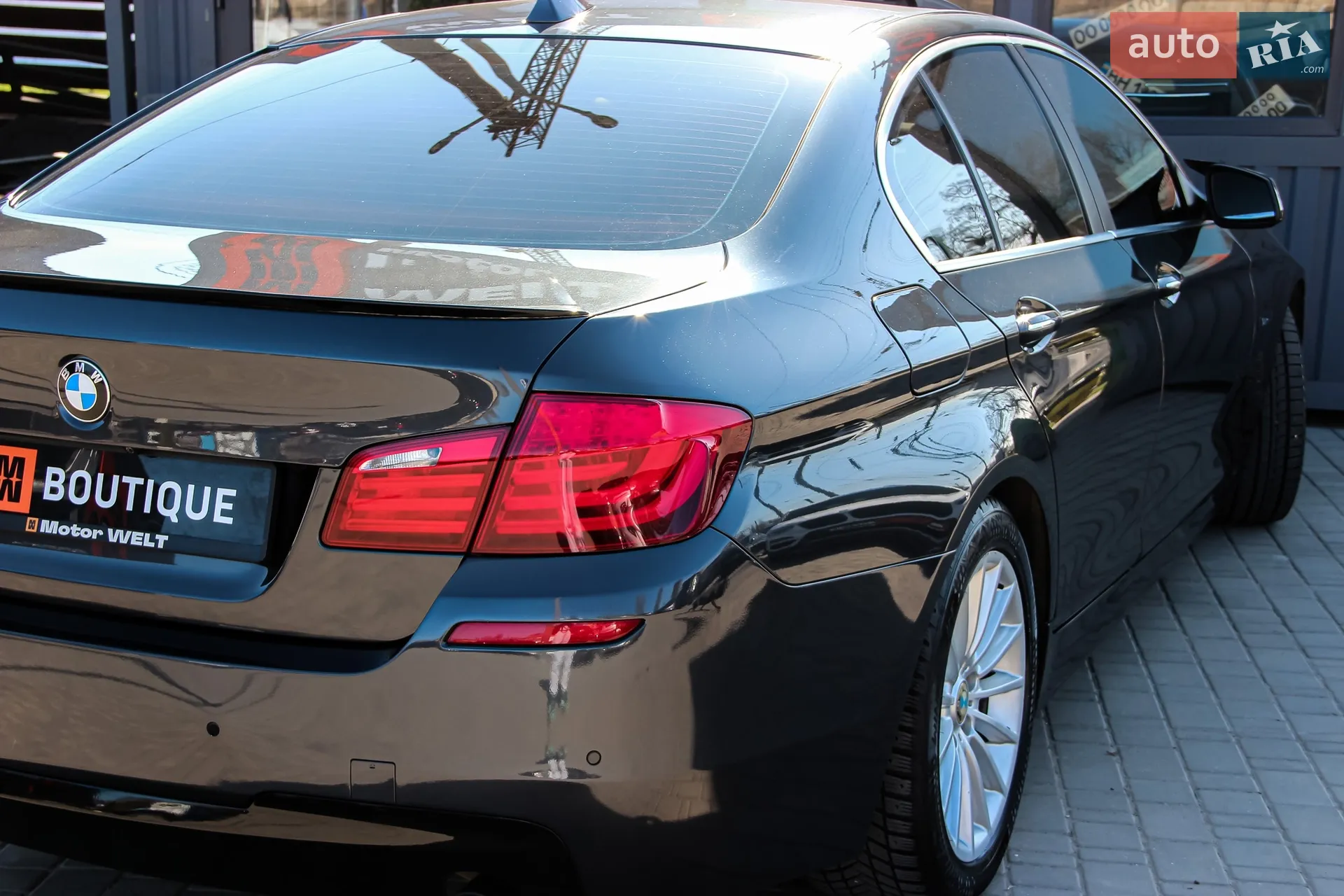 2010 BMW 5er - мініатюра 9