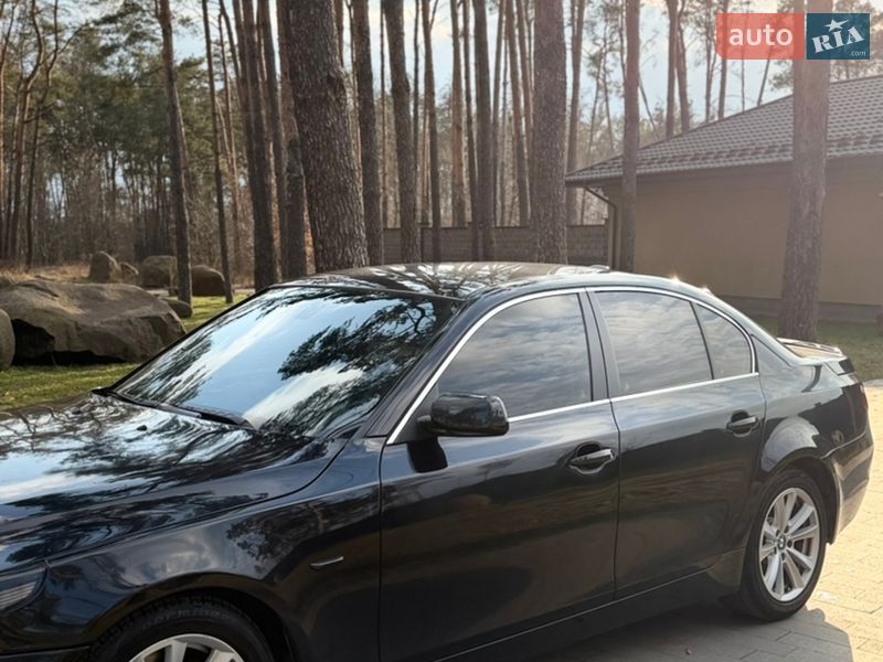 Седан BMW 5 Series 2004 в Житомире